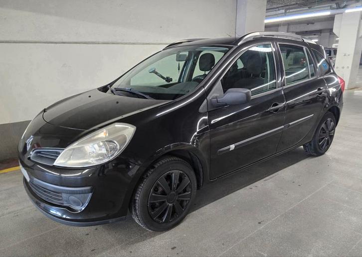 Renault Clio Break 1.2 benzine van 11/2008
-- Euro4 LEZ OK, Autos, Renault, Particulier, Clio, ABS, Airbags, Ordinateur de bord