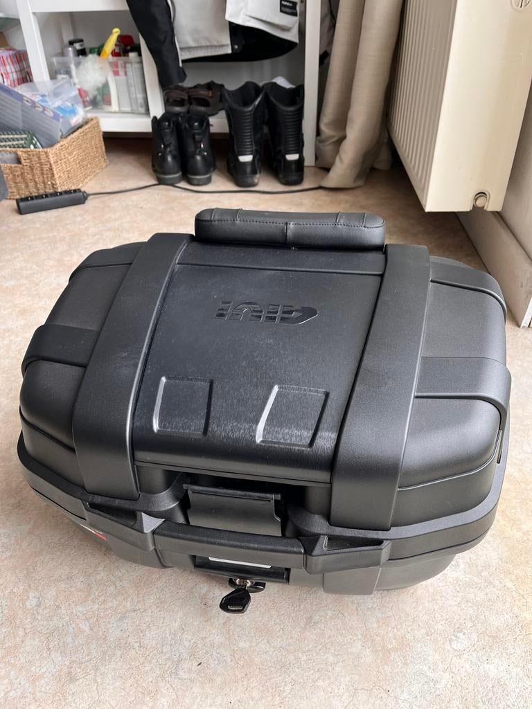 Top case Givi Trekker 52l + sac interne, Enlèvement, Comme neuf