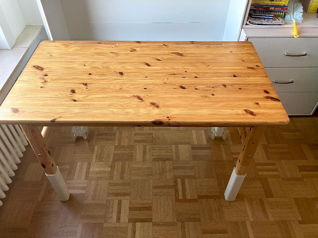 Bureau enfant FLEXA Classic – Hauteur Réglable/Inclinable, Enlèvement, Utilisé, Table