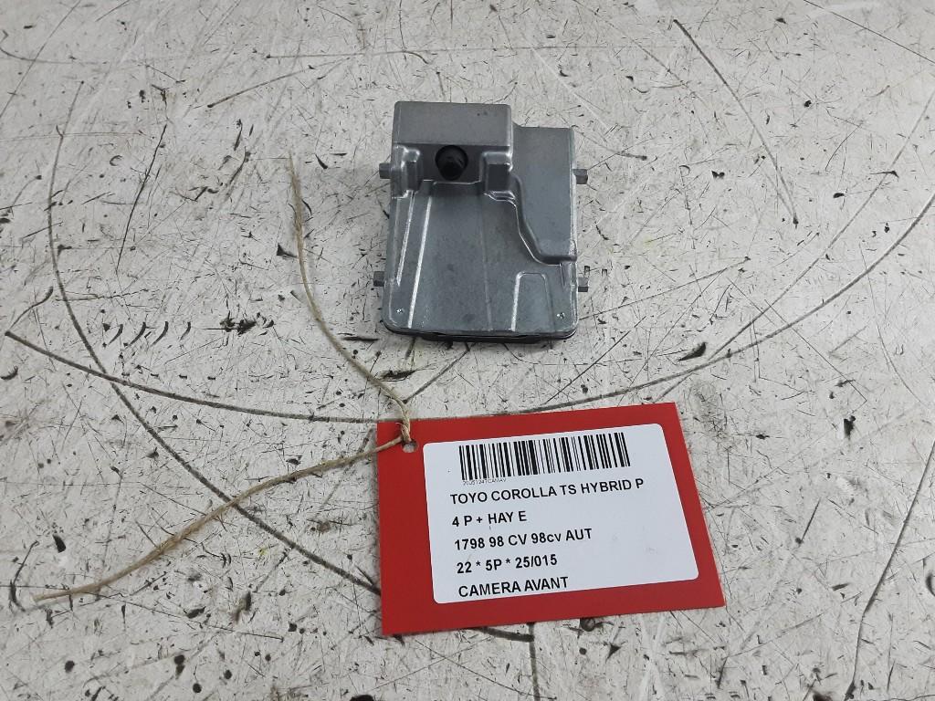 CAMERA AVANT Toyota Corolla (E21) (01-2019/-) (8646C12010), Mevr. I. Hauben, Toyota, Utilisé, Rue de l'Espoir 34 34
4030  GRIVEGNÉE, BE