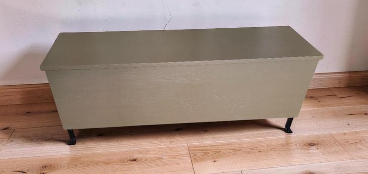 Coffre / banc de rangement revisité, Huis en Inrichting, Slaapkamer | Nachtkastjes, Zo goed als nieuw, Minder dan 55 cm, 65 cm of meer