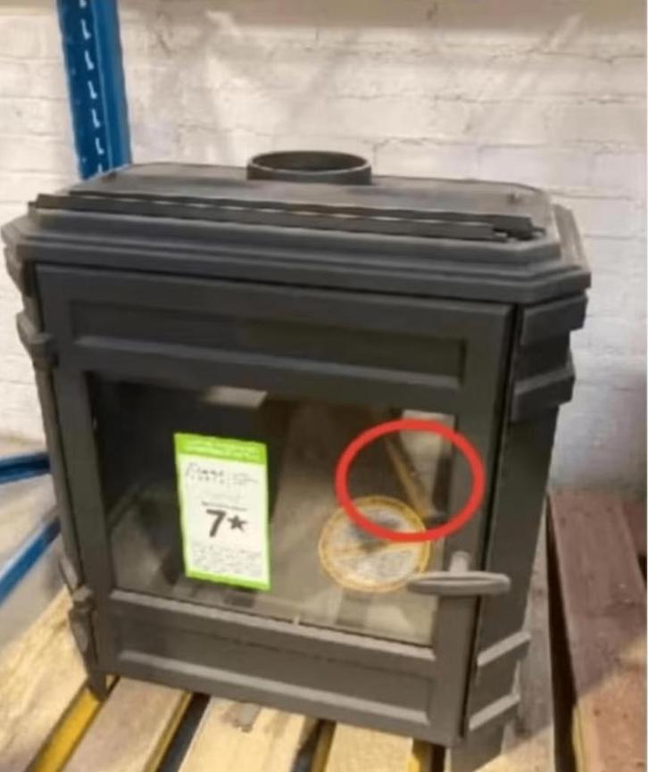 Réchauffeur stationnaire SHOWROOMMODEL SK8kW-V, Maison & Meubles, Poêles, Poêle à bois, Enlèvement