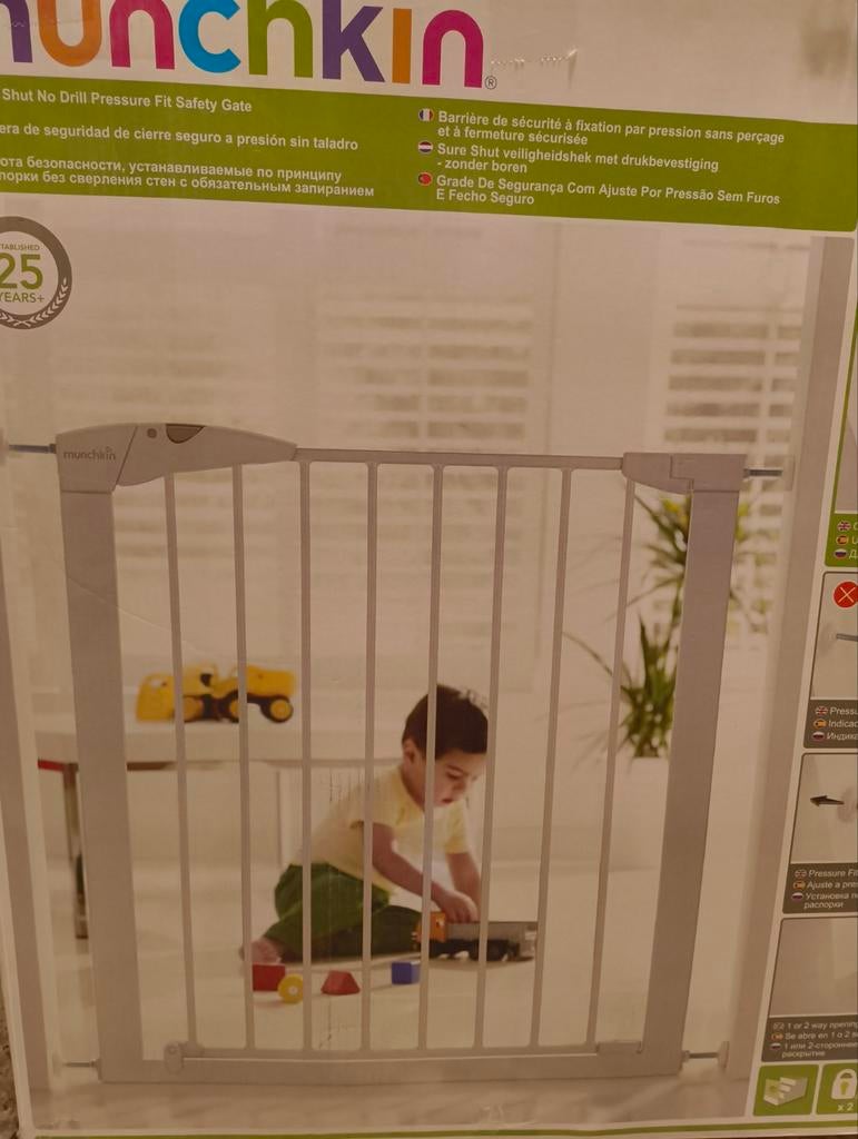 Barrière de sécurité sans perçage Munchkin, Enlèvement, Barrière de sécurité
