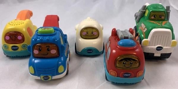 VTech Toet Toet Cars Set de 5 véhicules pour une fête de col, Envoi, Comme neuf
