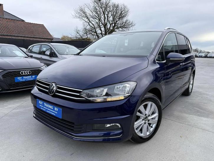 Volkswagen Touran 1.5 TSI HIGHLINE 7 ZIT NAVIGATIE ZWART LED, Auto's, Volkswagen, Bedrijf, Te koop, Touran, ABS, Achteruitrijcamera