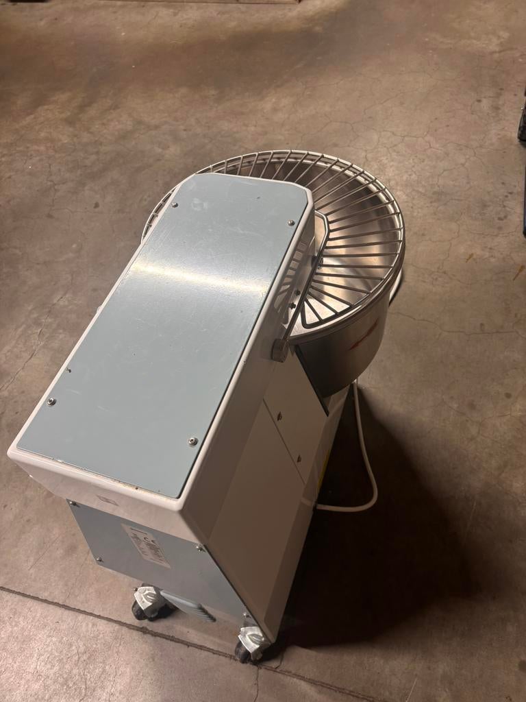 Deegkneder Diamond 42l, Zakelijke goederen, Horeca | Keukenapparatuur, Gebruikt, Ophalen