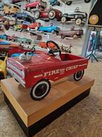 Voiture à pédales en métal par le chef des pompiers de l'AMF, Enlèvement