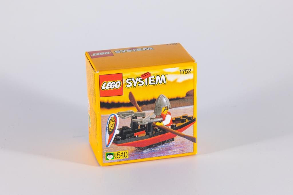 LEGO 1752 Boat with Armor – SEALED / nieuw in doos, Kinderen en Baby's, Speelgoed | Duplo en Lego, Nieuw, Lego, Complete set, Compleet