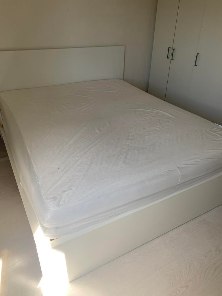 2 persoons bed te koop, Ophalen, Zo goed als nieuw