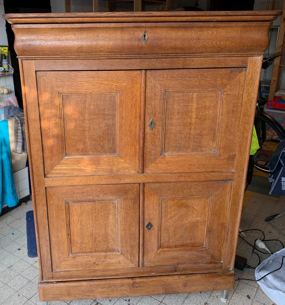 Armoire 4 portres, 2 tiroirs - Style Louis Philippe, Enlèvement