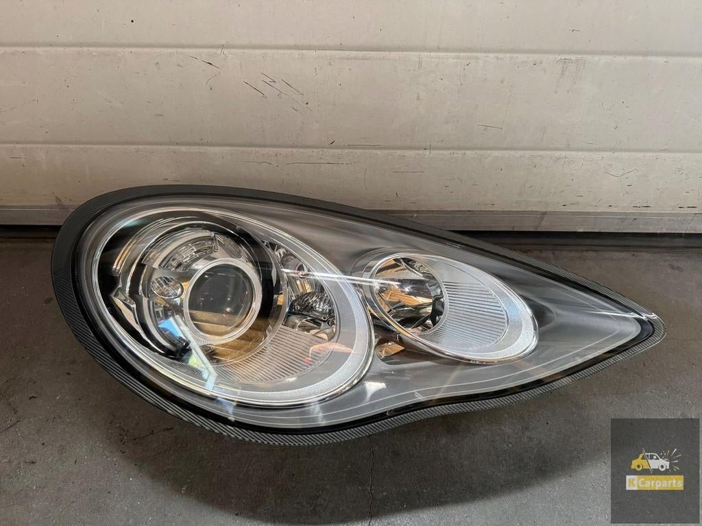 97063117207, Phare droit bi-x non LED pour Porsche Panamera, Porscheplatz 1
70435  Stuttgart, DE, Porsche, Info@porsche.de, Utilisé