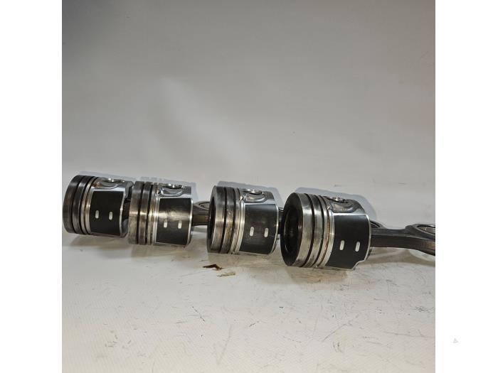 Piston d'un Ford Fiesta, -, 3 mois de garantie, -, -