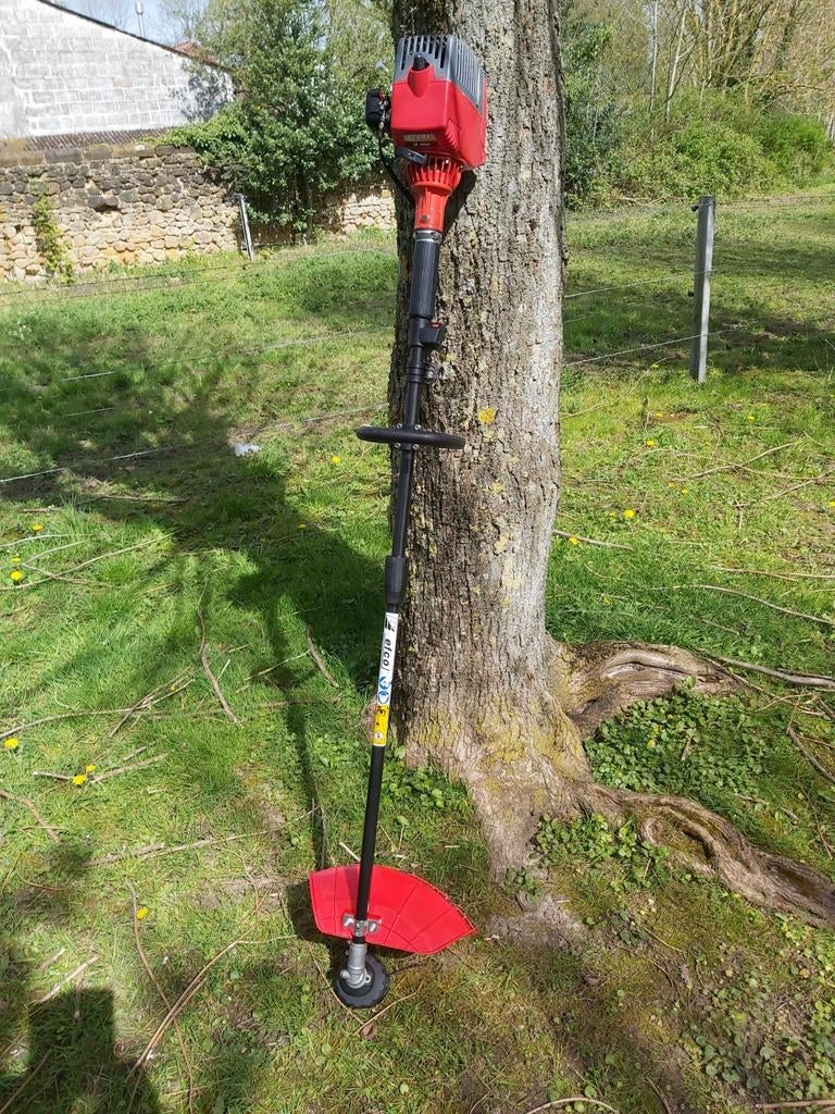 Débroussailleuse Efco 8260 D, Tuin en Terras, Hand-tuingereedschap, Zo goed als nieuw, Overige soorten, Ophalen