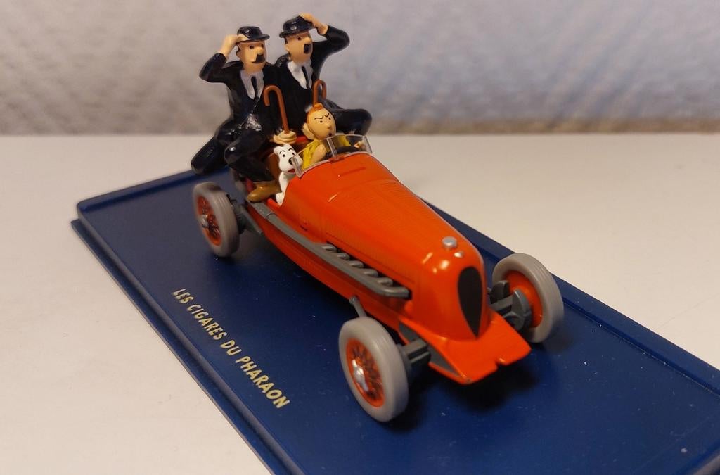 KUIFJE Atlas auto 1/43 'De rode racewagen 1930', Verzamelen, Ophalen, Kuifje, Zo goed als nieuw, Beeldje of Figuurtje