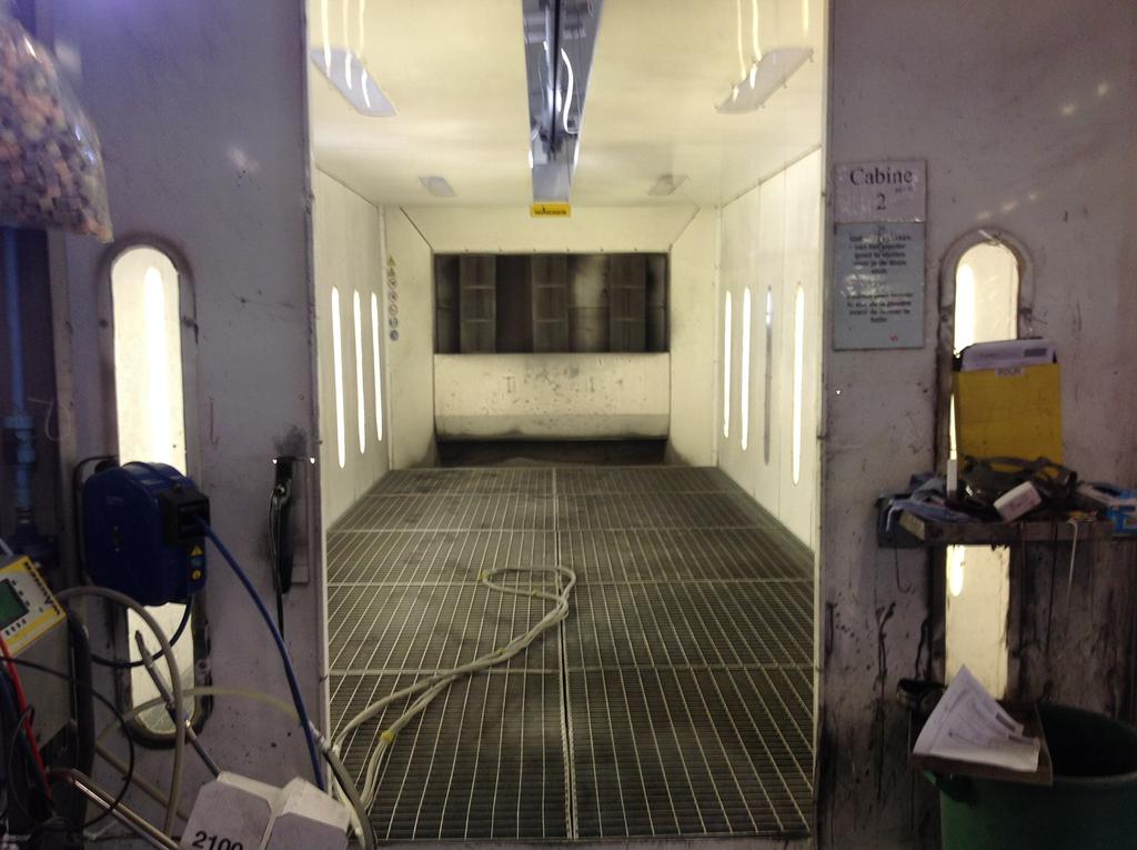 Spuitcabine, Collections, Photos & Gravures, Enlèvement, Utilisé