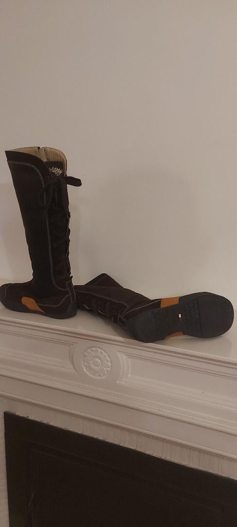 Tommy Hilfiger donkerbruine laarzen 38 = 10 euro, Tommy hilfiger, Bruin, Ophalen of Verzenden, Gedragen