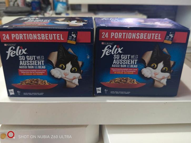 Lot de 35 différentes boites (12 et 24) Felix Purina, Dieren en Toebehoren, Dierenvoeding, Vis, Ophalen of Verzenden