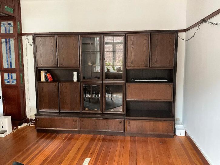 Grand meuble salon bois foncé — vitrine éclairée — 308 cm, Maison & Meubles, Armoires | Buffets, Utilisé, 200 cm ou plus, 200 cm ou plus