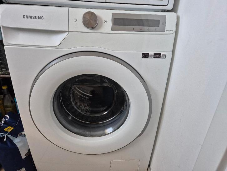 Wasmachine, Elektronische apparatuur, Wasmachines, Gebruikt, Voorlader, 8 tot 10 kg, 85 tot 90 cm, 1200 tot 1600 toeren, Energieklasse A of zuiniger