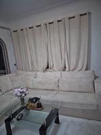 Canapé d'angle beige propre