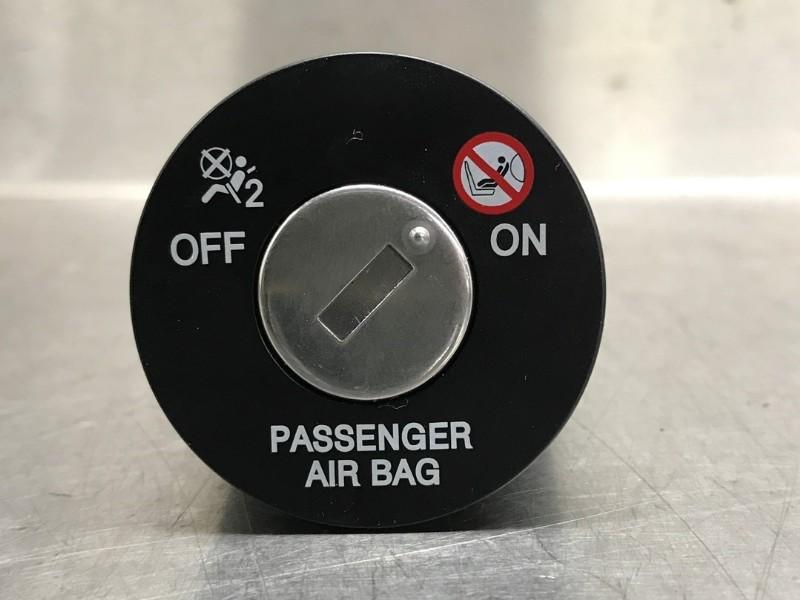 VEROUILLAGE AIRBAG Hyundai iX35 (LM) (01-2009/12-2015), Autos : Pièces & Accessoires, Utilisé, Hyundai