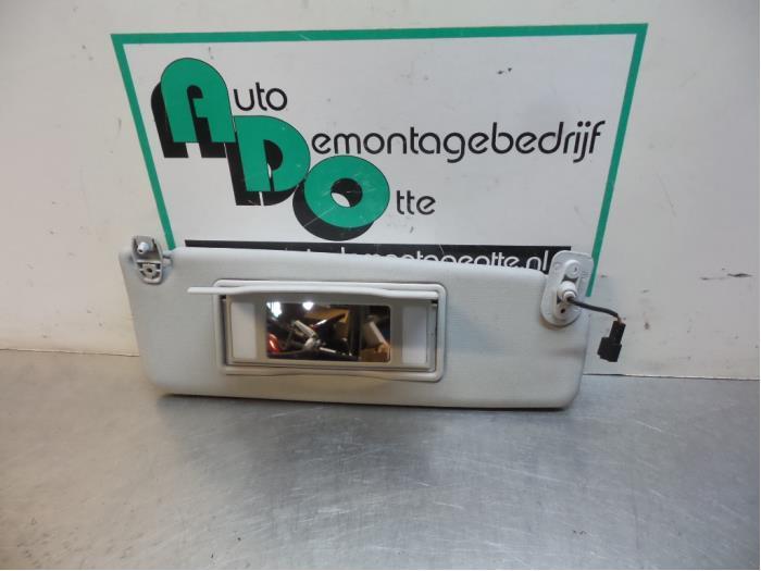 Pare-soleil d'un Volkswagen Passat (Passat 88-), Autos : Pièces & Accessoires, Habitacle & Garnissage, Volkswagen, Utilisé, Enlèvement ou Envoi