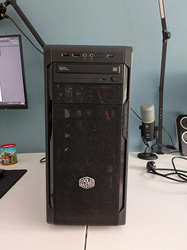 Gaming PC, Informatique & Logiciels, Ordinateurs de bureau, Utilisé, 3 à 4 Ghz, SSD, 16 GB, Avec carte vidéo, Gaming, Enlèvement