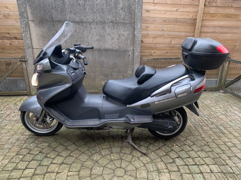 SUZUKI AN650, Motoren, Motorrijbewijs A, Gebruikt, Particulier, Meer dan 35 kW