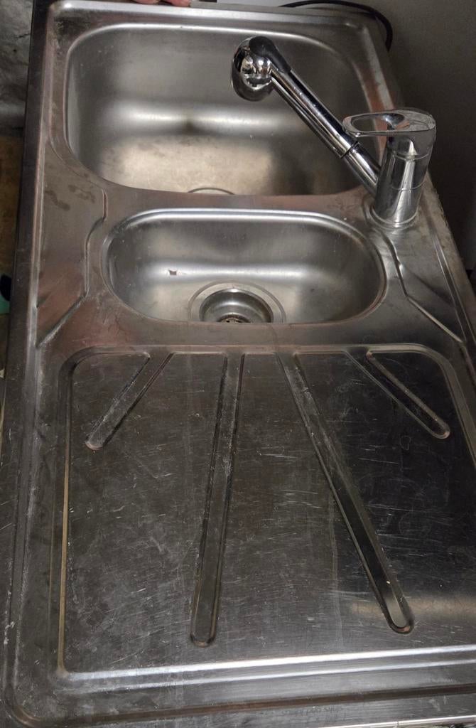 Évier en inox, Enlèvement