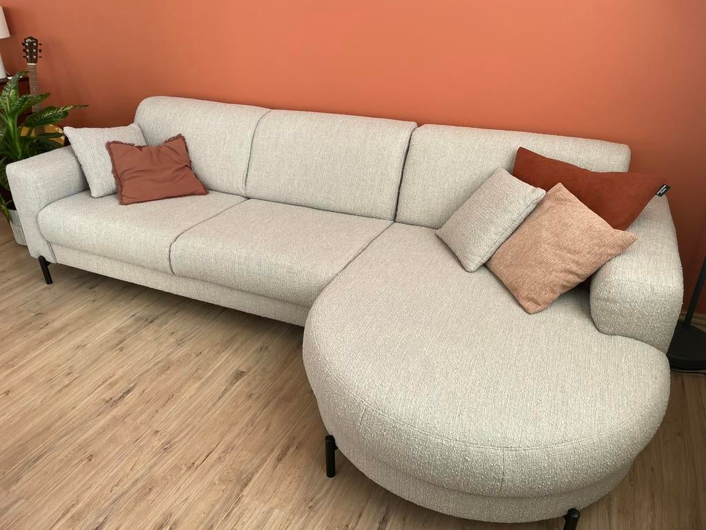 Zetel in nieuwstaat, Ophalen, Zo goed als nieuw