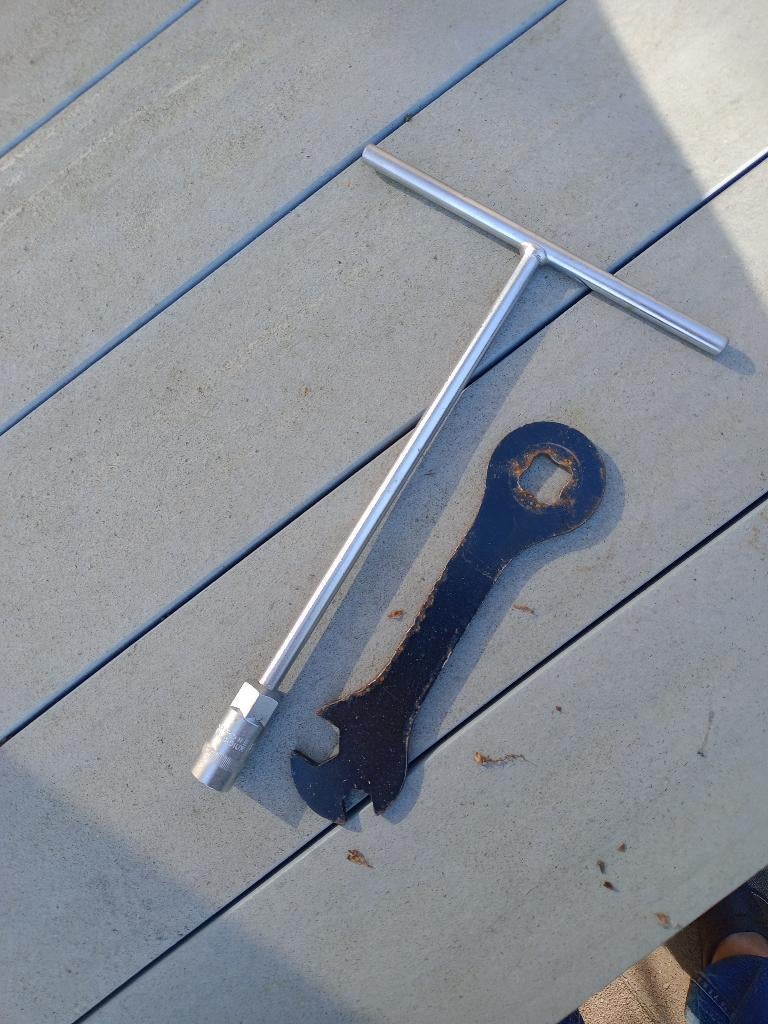 déchiqueteuse à essence, Enlèvement, Comme neuf