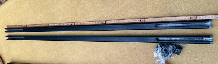 twee bagagerekstangen voor auto's van elk merk, Auto diversen, Auto-accessoires, Zo goed als nieuw, Ophalen