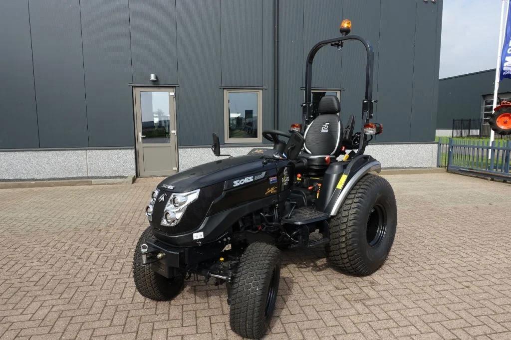 Solis 26H 4wd HST / 0002 Draaiuren, Autres marques, Mathijs Merkelijn, Mathijs@minitrekkers.nl, Utilisé