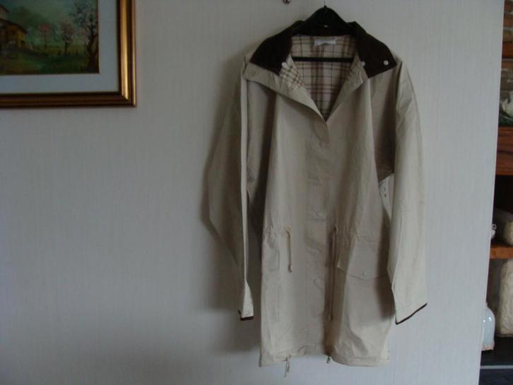 1 veste imperméable doublée, capuche détachable, taille L, Caravans en Kamperen, Regenkleding, Nieuw, Regenjas, Dames, Ophalen of Verzenden