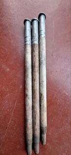 Piquet de tente, Enlèvement