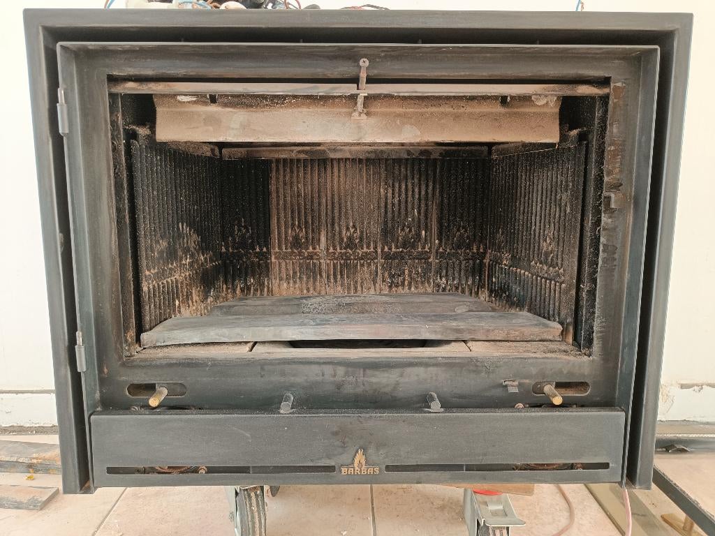 Poêle à bois Barbas, Encastré, Enlèvement, Utilisé, Bois