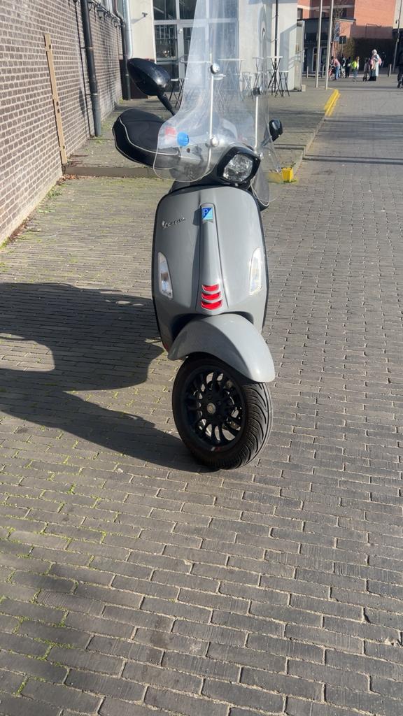 Vespa Sprint 2019, Ophalen, Overige modellen, Klasse A (25 km/u), Zo goed als nieuw