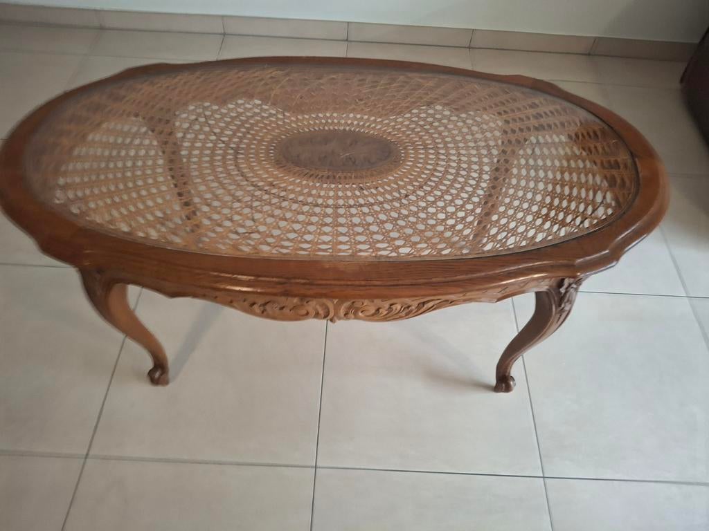 Florentijnse salontafel, Ophalen