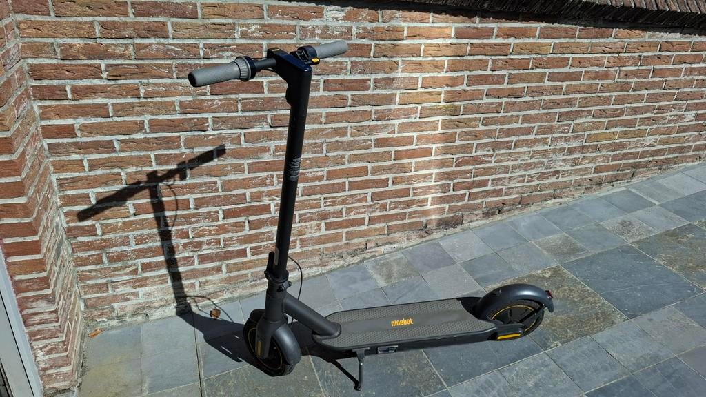 Segway Ninebot Kickscooter G30 max in goede staat, Ophalen, Gebruikt, Elektrische step (E-scooter), Segway Ninebot