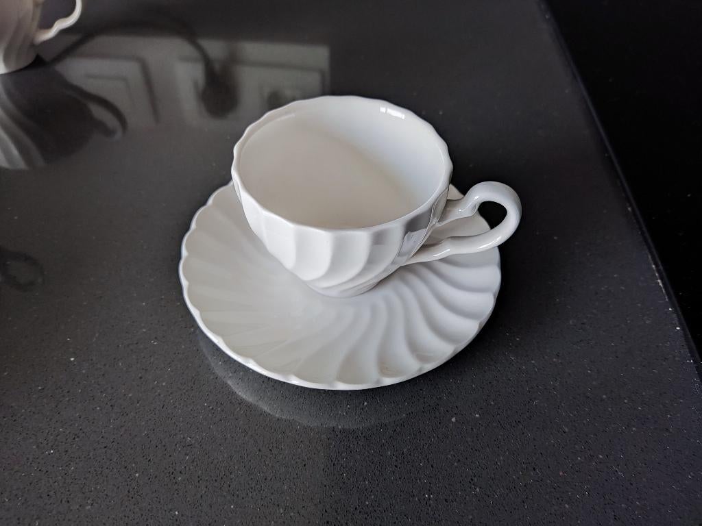 Koffietassen, Ophalen, Gebruikt, Effen, Kop(pen) en/of Schotel(s)