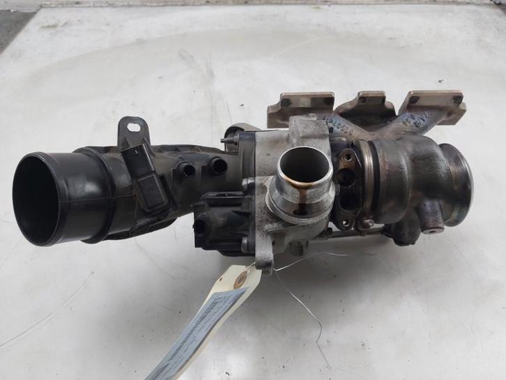 TURBO Nissan Qashqai (J11) (01-2013/-), Auto-onderdelen, Motor en Toebehoren, Nissan, Gebruikt