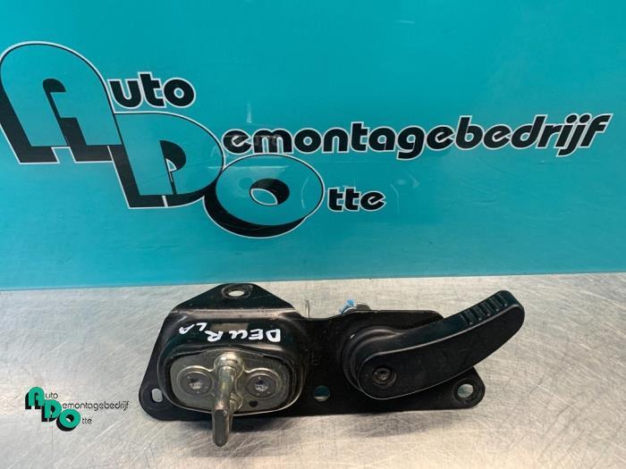 Poignée portière arrière camionnette d'un Peugeot Expert, Autos : Pièces & Accessoires, Carrosserie & Tôlerie, Peugeot, Utilisé