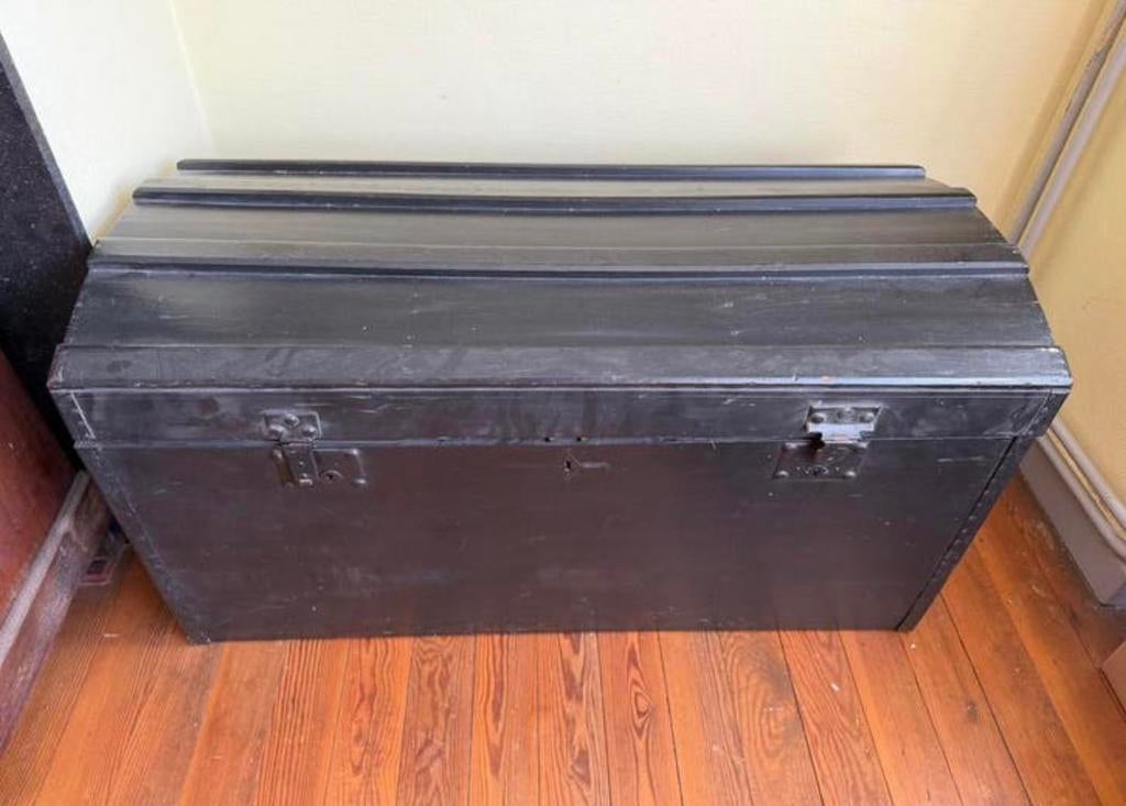 Zwarte, grote, houten koffer - kist met handvaten, Maison & Meubles, Accessoires pour la Maison | Coffres, Comme neuf, Enlèvement