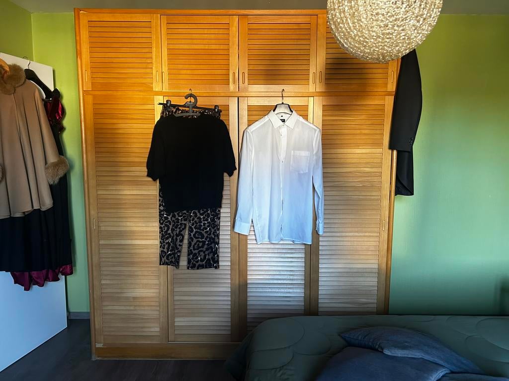 Kledingkast groot, Huis en Inrichting, Kasten | Kleerkasten, Ophalen, Gebruikt, Met deur(en)