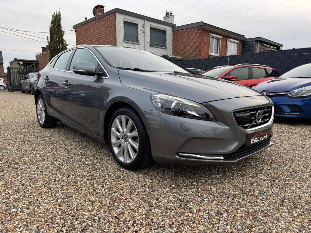Volvo V40 V40 2.0 D2 *12 mois de garantie* (automatique), Cuir, Argent ou Gris, Achat, Euro 6