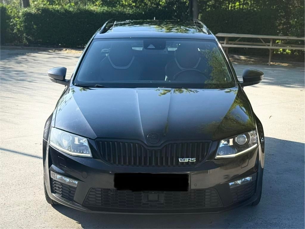 Skoda Octavia RS 2.0 TDI Automaat, Auto's, Automaat, Zwart, Zwart, Bedrijf