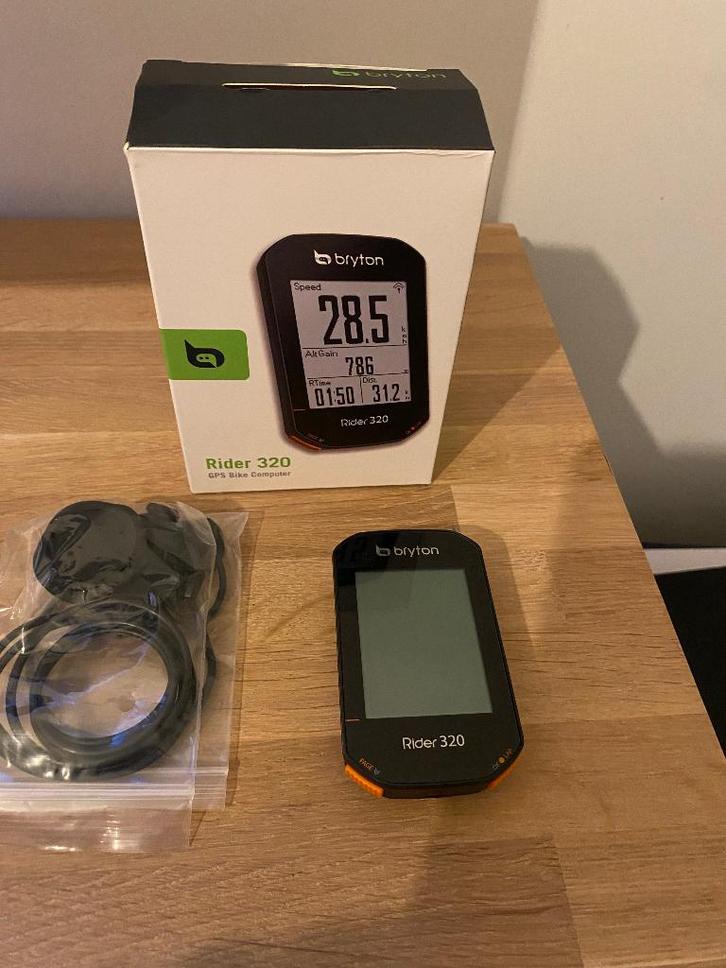 Bryton rider 320, Vélos & Vélomoteurs, Accessoires vélo | Compteurs de vélo, Comme neuf, Capteur de cadence, Sans fil, GPS, Capteur de vitesse