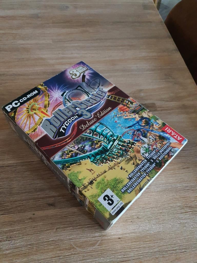 Pc rollercoaster tycoon deluxe editie, Games en Spelcomputers, Games | Pc, Ophalen