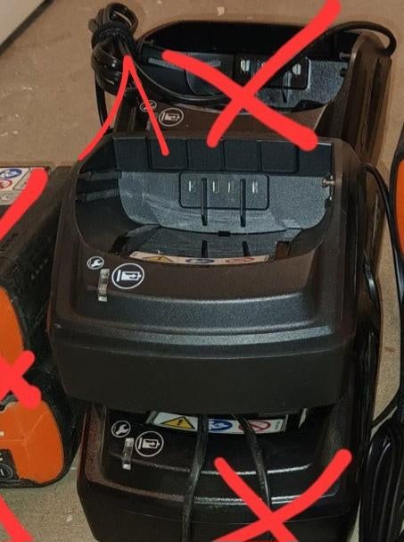 Fin d activité, Batteries Stihl AP 300S + 1 chargeur AL101, Enlèvement