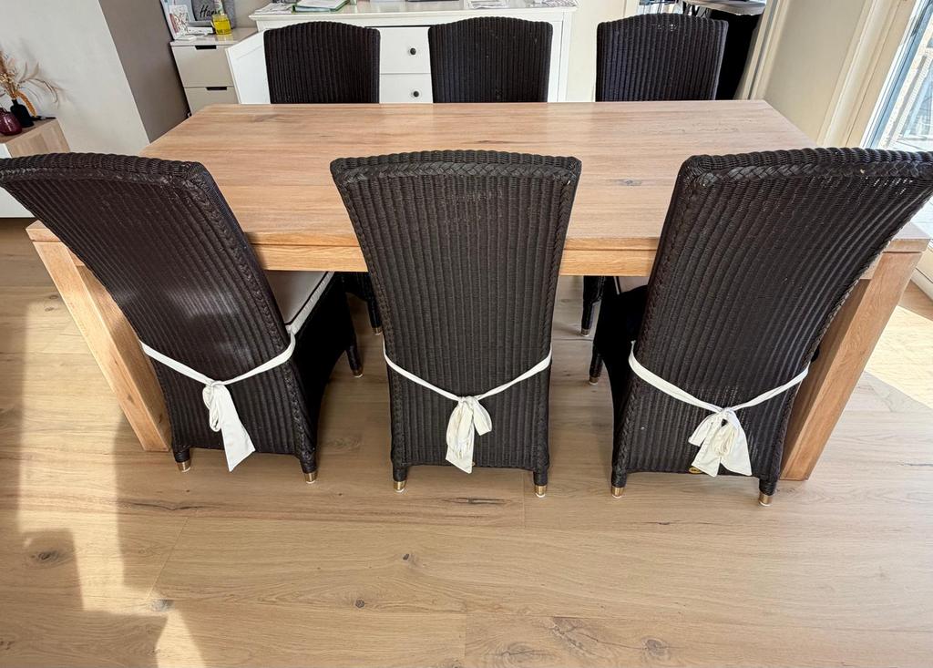 Eettafel met zes stoelen, Ophalen, Gebruikt